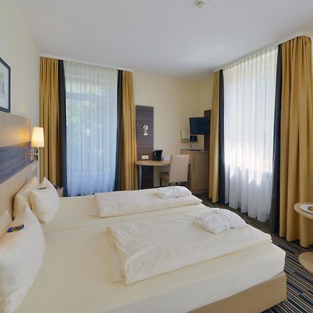 Kurpark-Hotel Bad Dürkheim Zewnętrze zdjęcie
