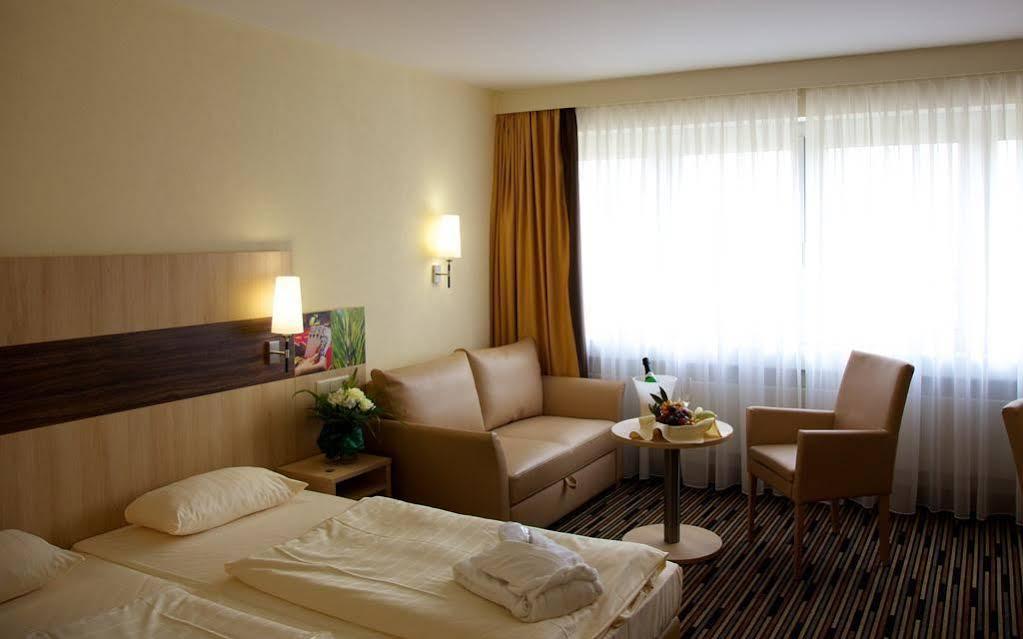 Kurpark-Hotel Bad Dürkheim Zewnętrze zdjęcie